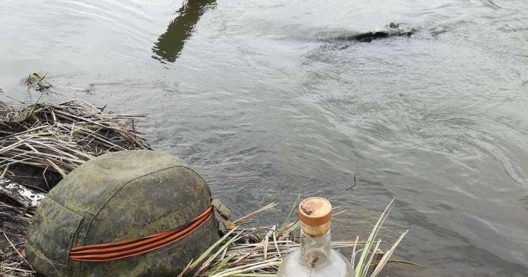 Російська БМД-3 благополучно потонула в українській водоймі ФОТО