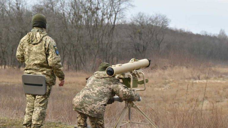 Українські військові за 3 хвилини знищили 4 ворожі танки: потужне відео