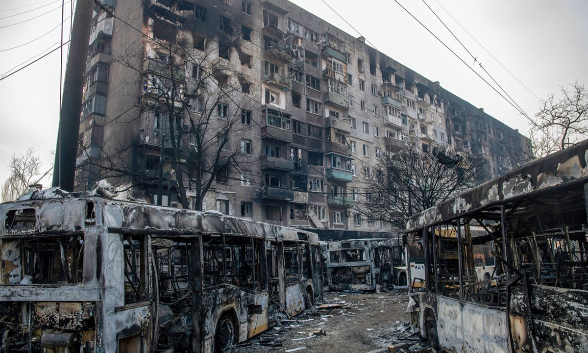 Арахамія і Подоляк готові приїхати в Маріуполь, щоб обговорити евакуацію з Мединським, – "Азов"