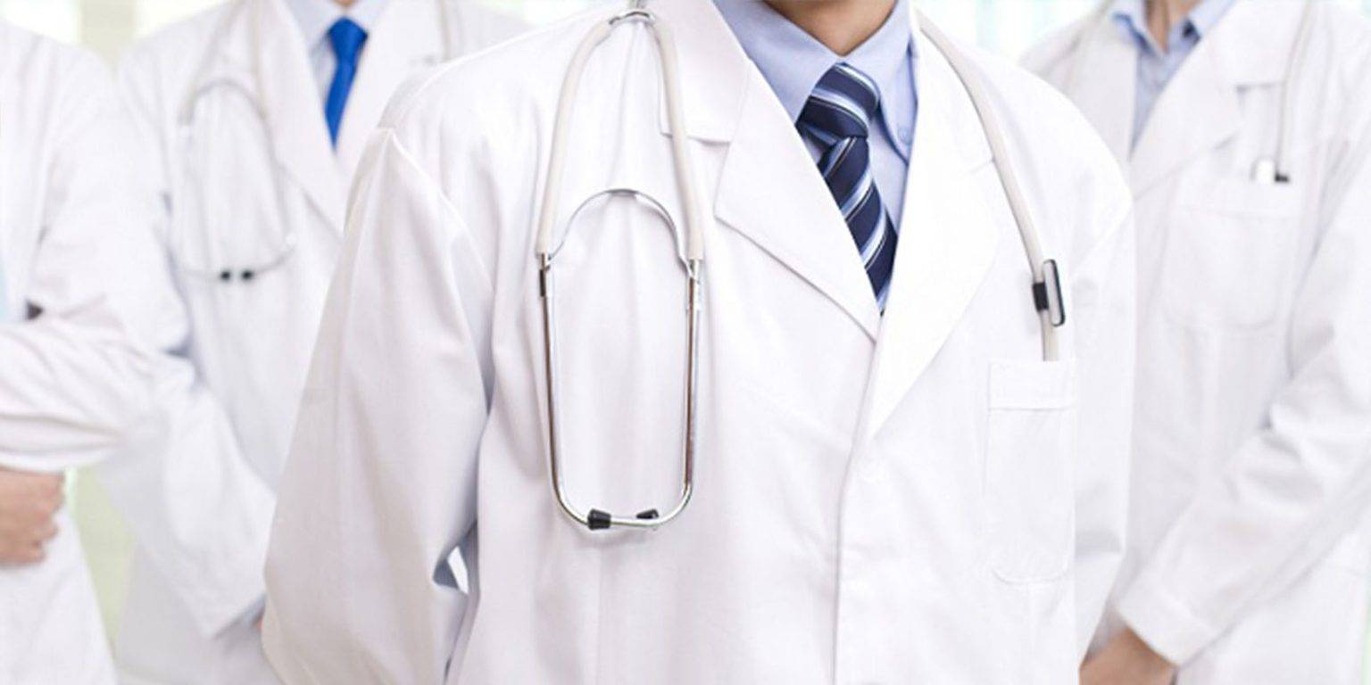 На Франківщині працевлаштували 48 медиків із різних областей України