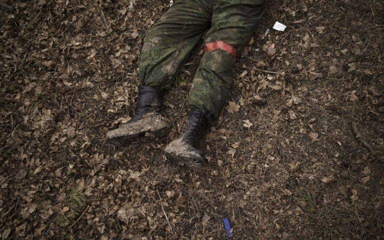 Вбитих на війні окупантів тисячами звозять на звалище та записують "безвісти зниклими"