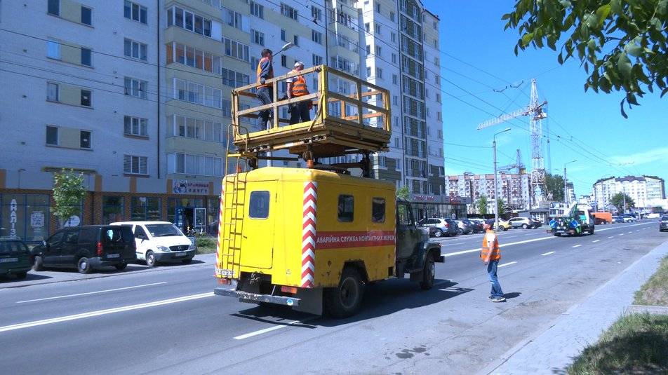 Історії переселенців з окупованих територій, які знайшли роботу у Франківську