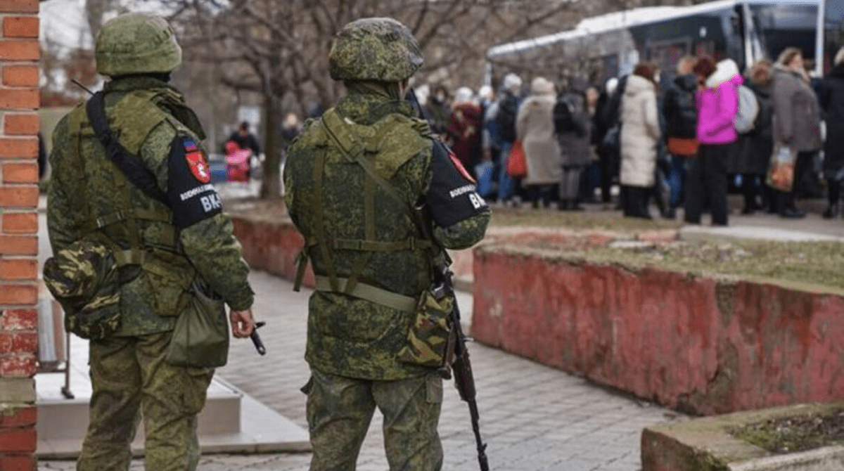 За добу 245 людей вивезли з фільтраційних таборів під Маріуполем в Росію