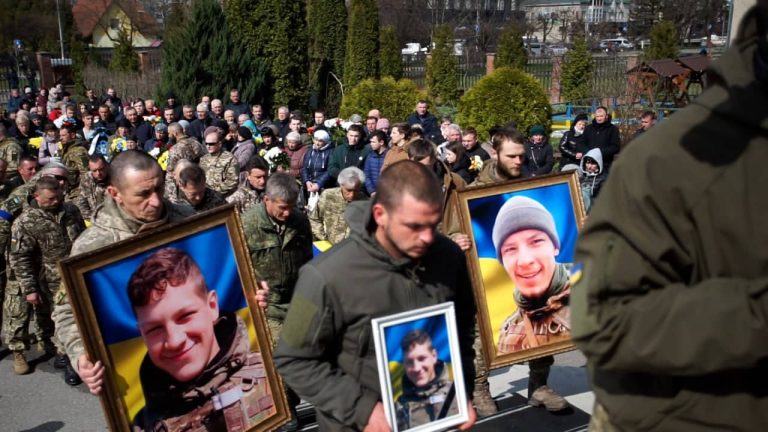 У Калуші хочуть увіковічнити братів Бутусіних, перейменувавши на їх честь одну з вулиць