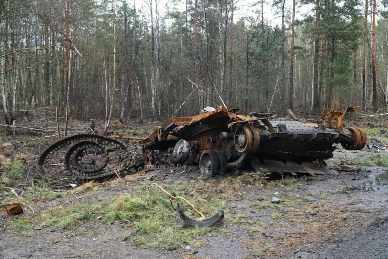 На Ізюмському напрямку російські війська масово відступають