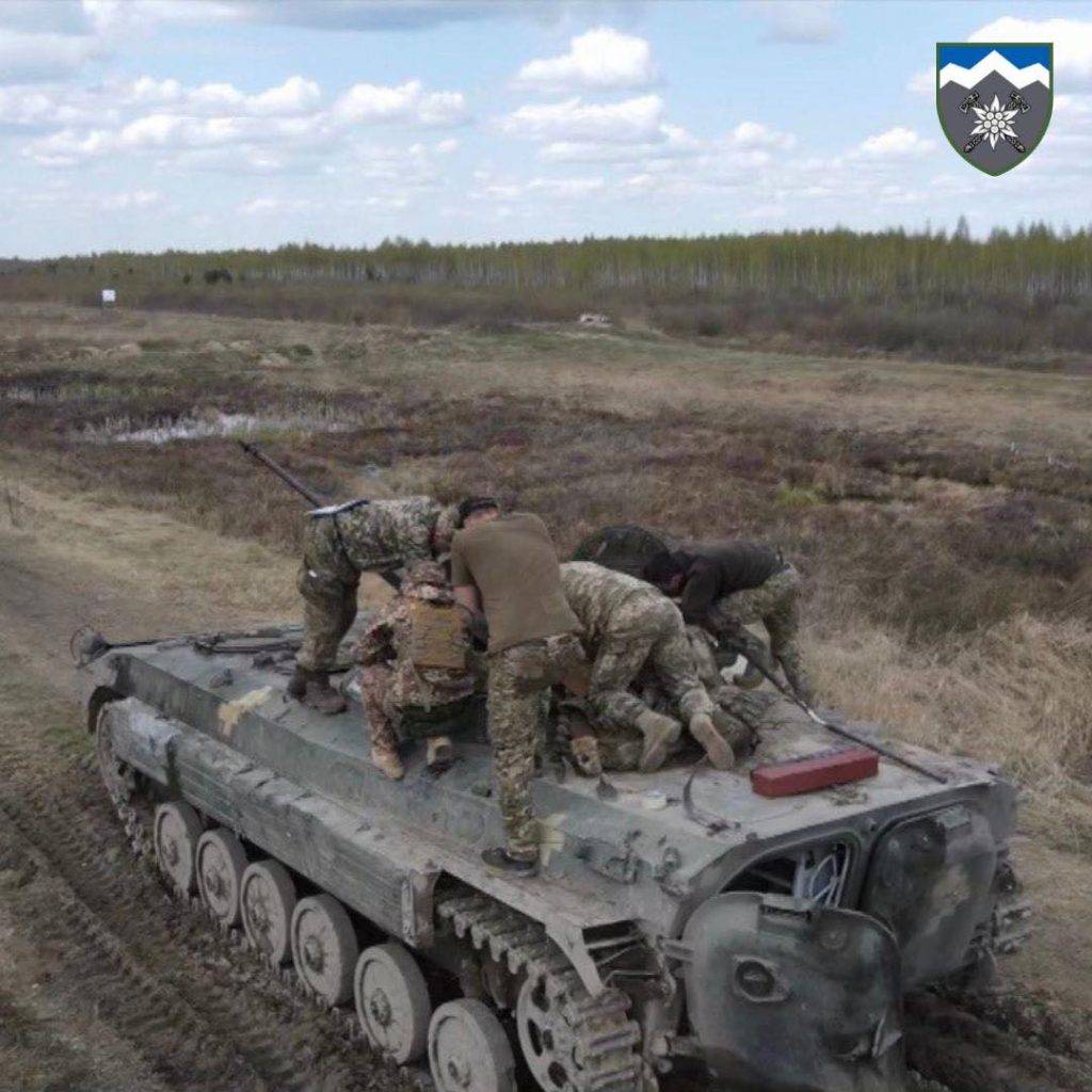 бойові навчання едельвейсів,10 гірсько-штурмова бригада едельвейси,10 коломийська бригада