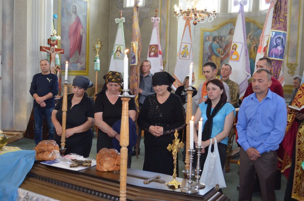 На Франківщині попрощалися з Героєм,похорон Івана Бойчука,На Франківщині поховали Івана Бойчука