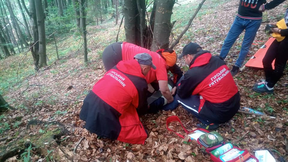 У Карпатах травмувалися прикарпатець та киянка