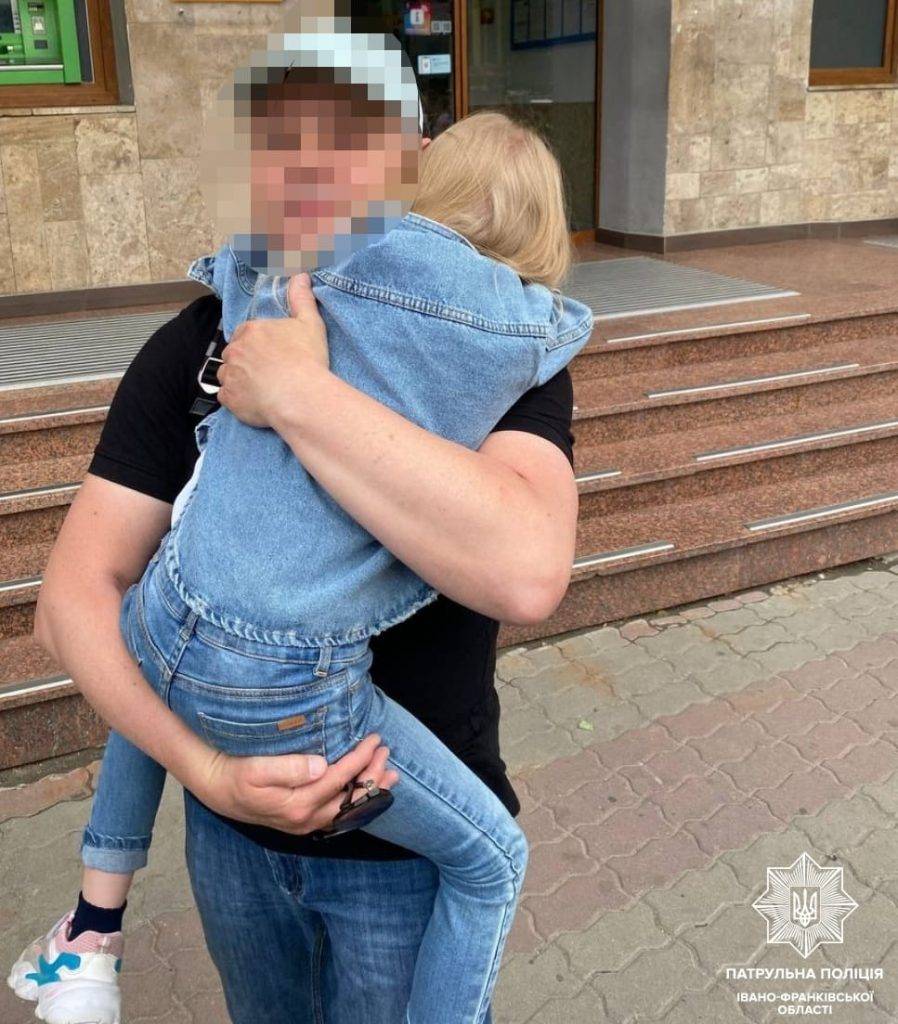 У Франківську оперативно розшукали 5-річну дівчинку