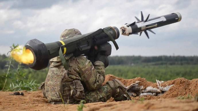 США замовили ще ракет Javelin на 300 млн доларів: частину з них для ЗСУ