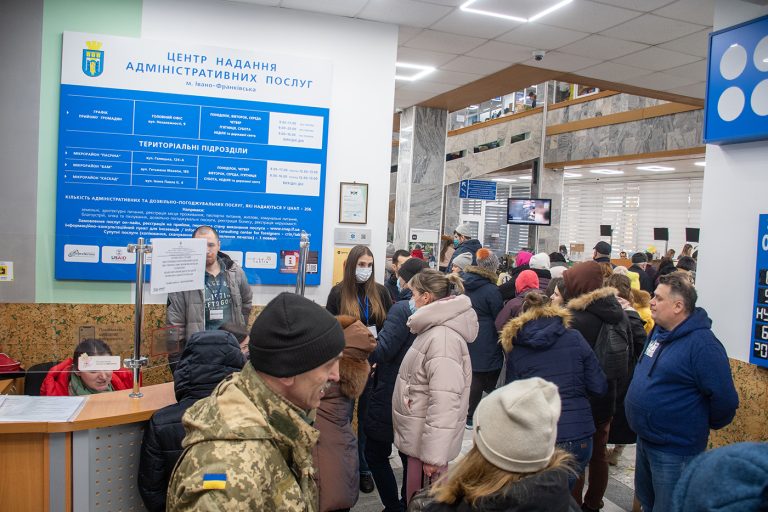 Франківщина офіційно прийняла вже майже 150 тисяч біженців