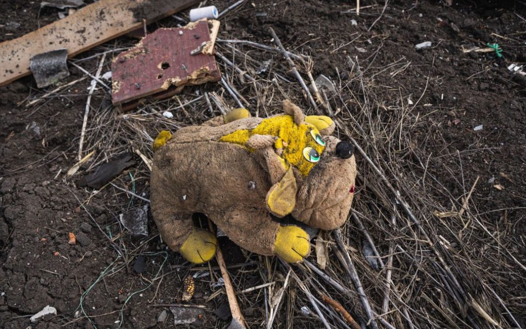 Від початку війни окупанти вбили в Україні 220 дітей, ще понад 400 - поранено