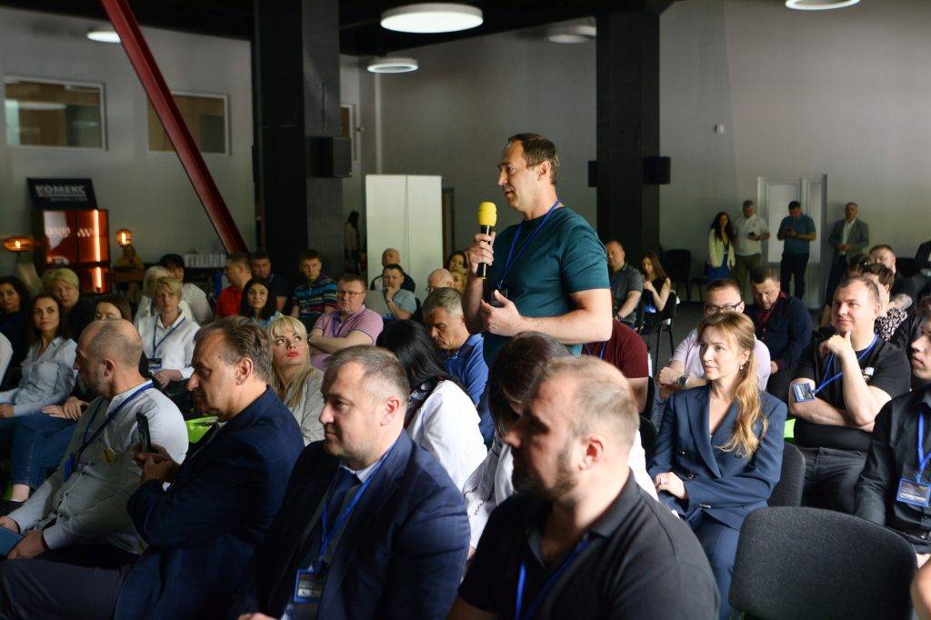 У Івано-Франківську провели Business Networking для підприємців,університет короля данила,blago developer