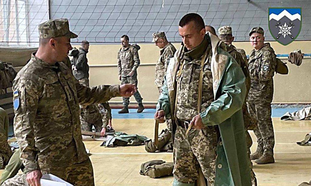 Прикарпатські Едельвейси провели навчання із захисту від хімічної зброї