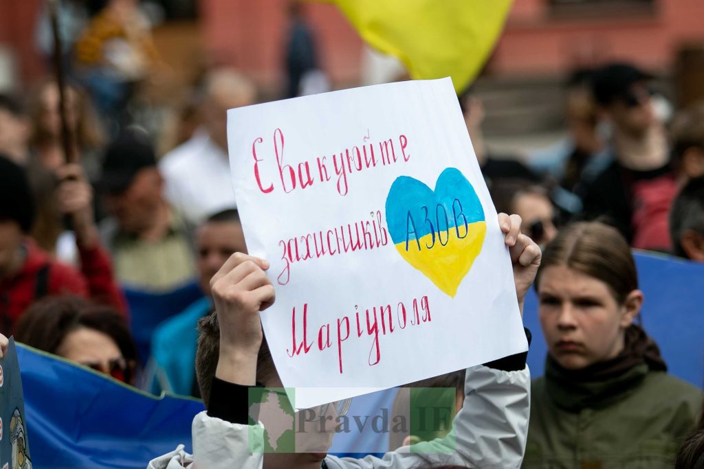 акція врятуйте маріуполь,полк азов,евакуація полку азов
