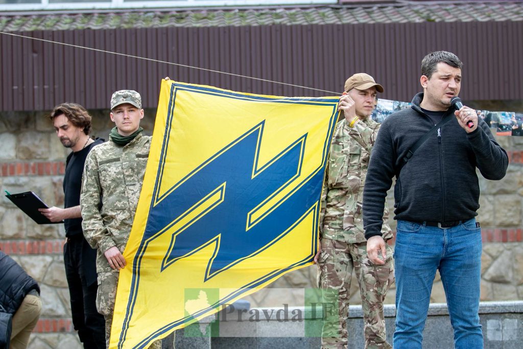 акція врятуйте маріуполь,полк азов,евакуація полку азов