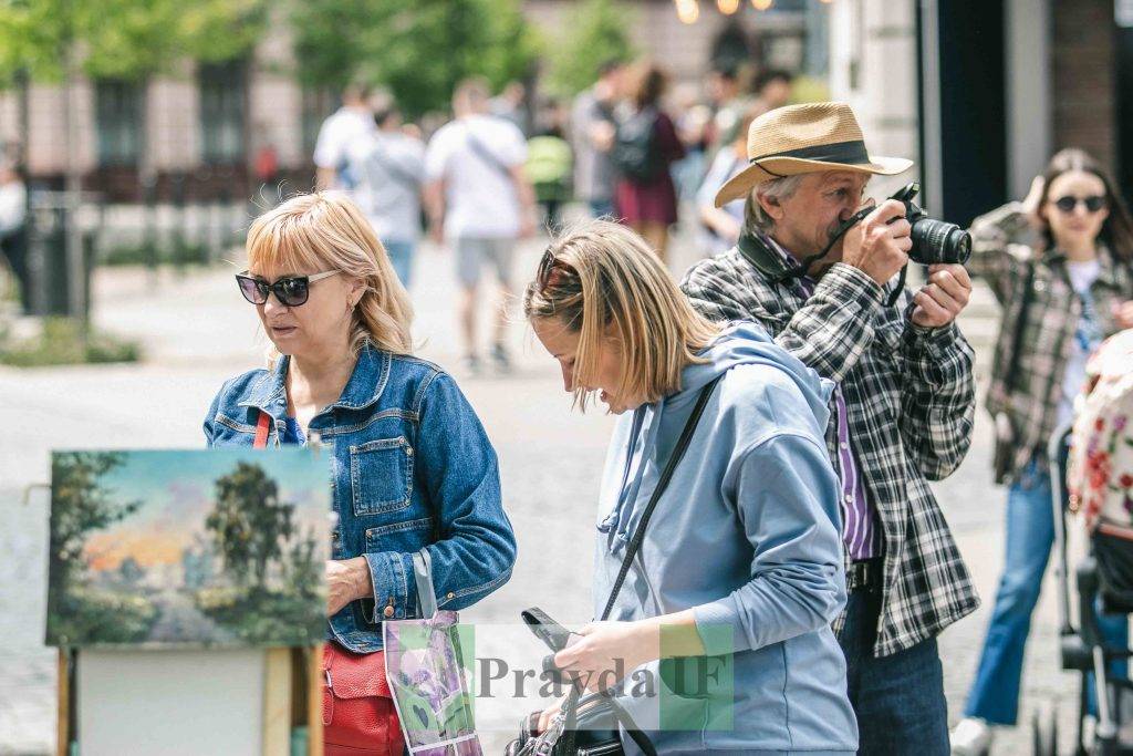 художній пленер-вернісаж,У Франківську відбувся пленер,Художник Ігор Роп'яник