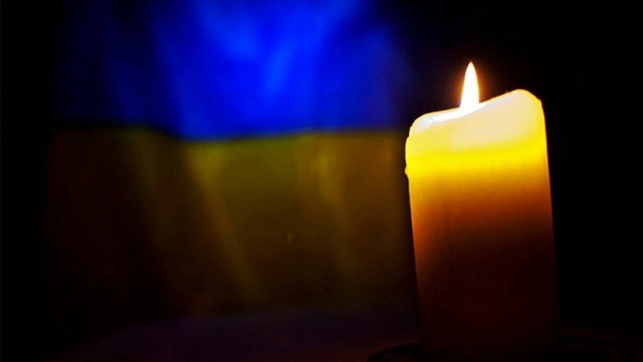 У Франківську попрощаються із поліцейським, який загинув на фронті