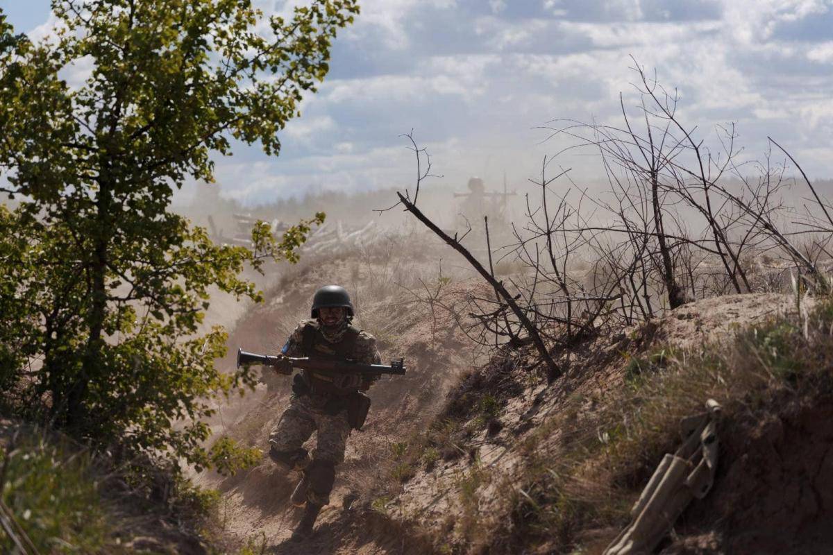 Українські воїни відбили штурм окупантів у напрямку Вуглегірської ТЕС