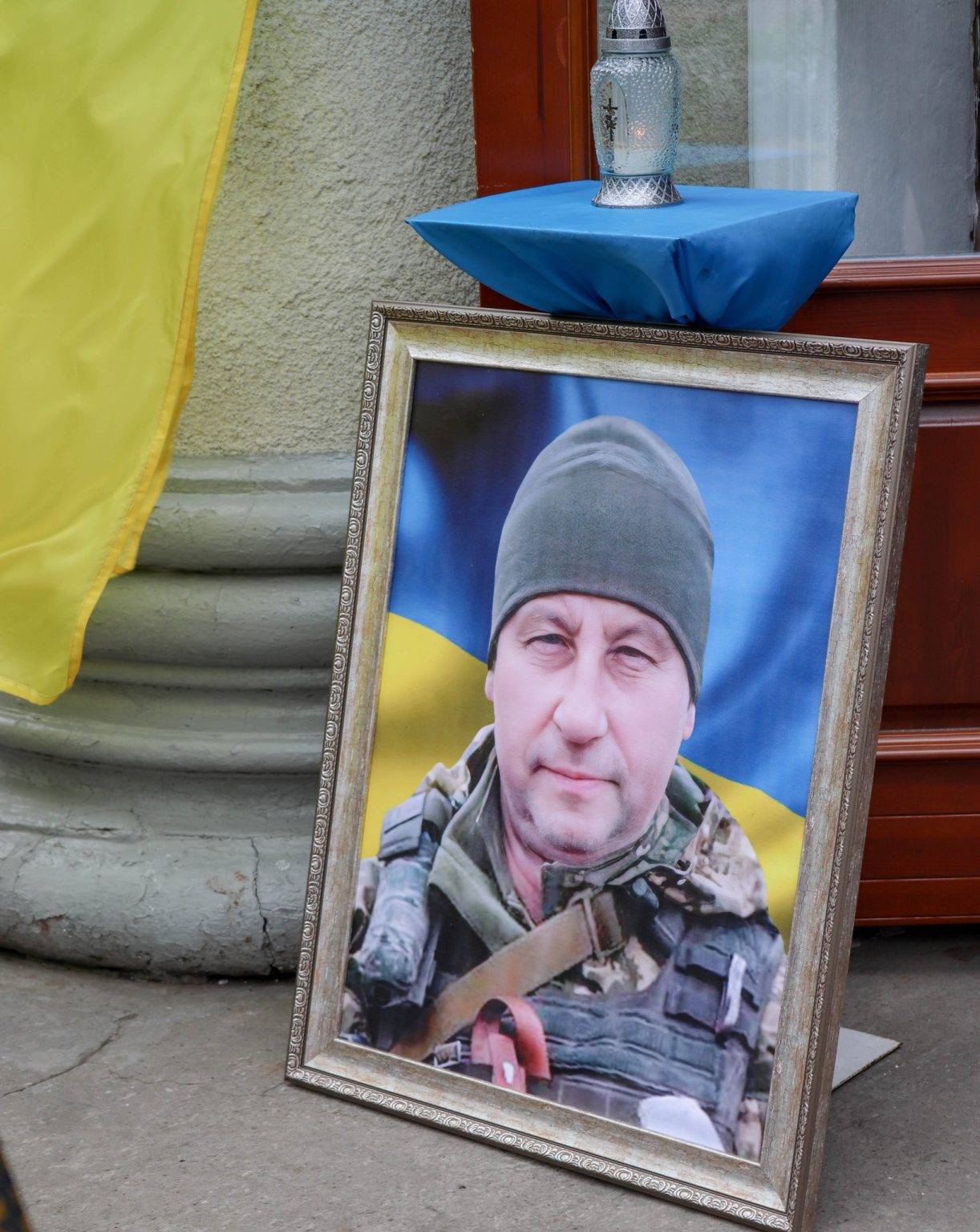 З глибоким сумом калушани попрощалися із загиблим на захисті України бійцем,дмитро цупа,війна в україні