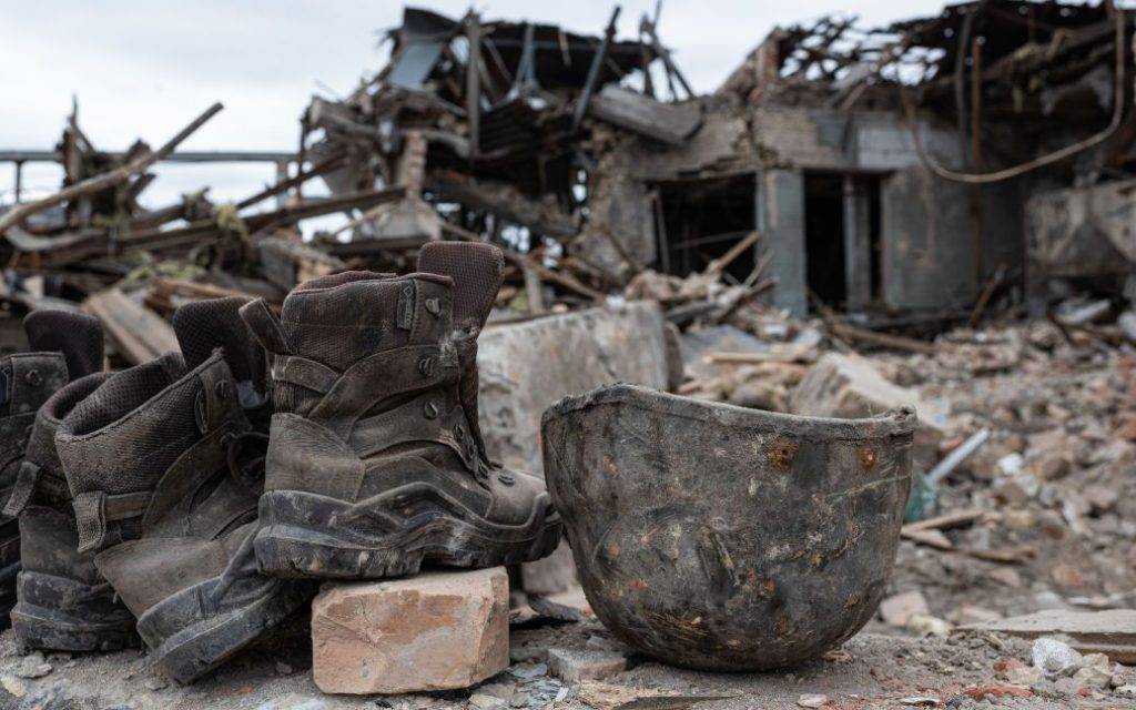 Росія намагається завалити кількістю, трупами, а не якістю своїх військ, - експерт