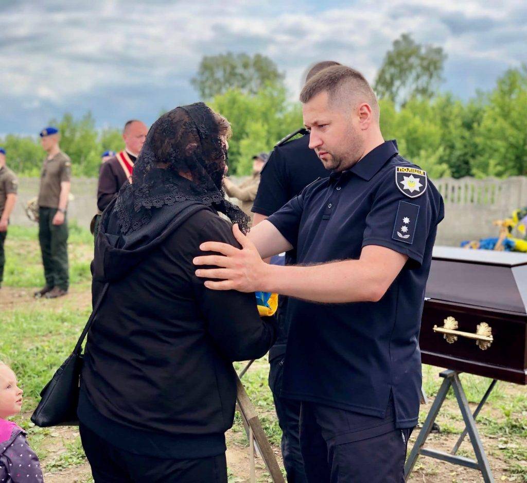 У Франківську попрощалися із загиблим Героєм Володимиром Розвадовським