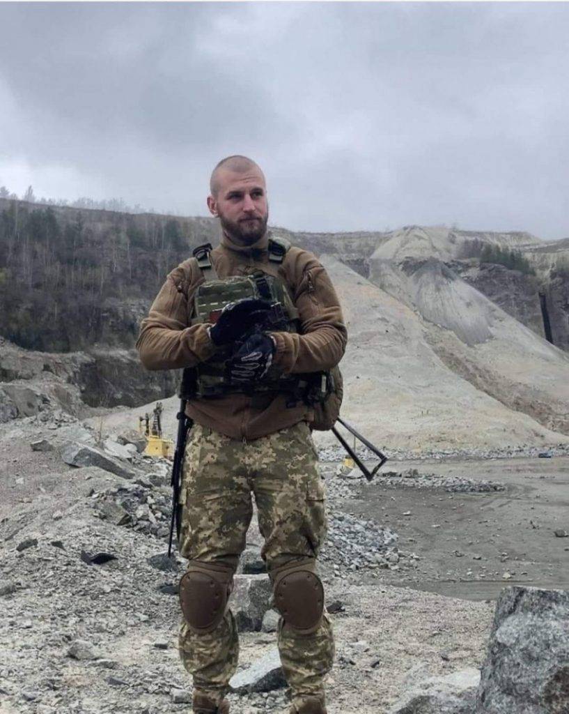 Захищаючи українську землю загинув боєць з Яремчанщини
