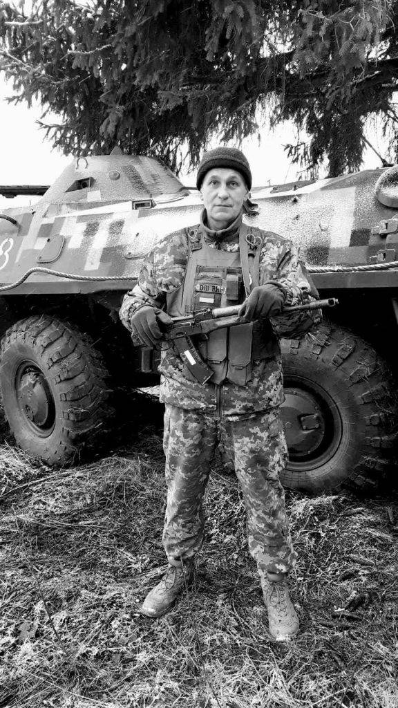 У Коломиї оголосили День жалоби за загиблим захисником Ярославом Міляром