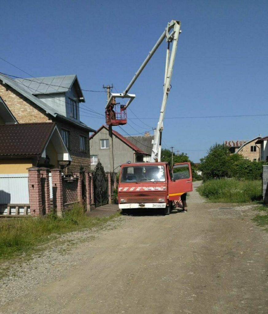 У Коломийській громаді оновлюють вуличне освітлення