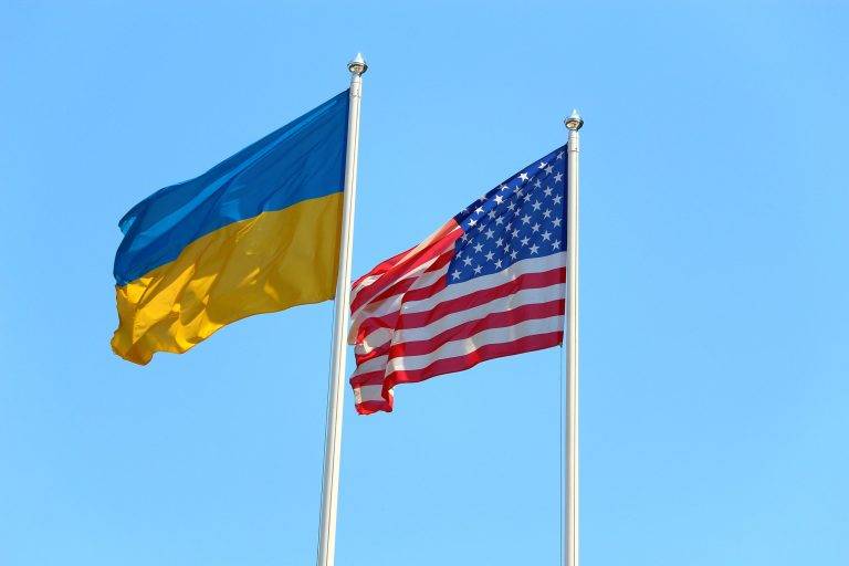 Україна отримала 1,3 мільярда доларів грантової допомоги від США