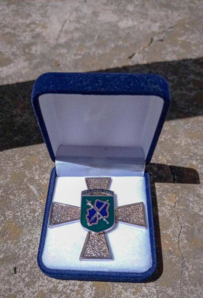 Франківського муніципала, який зараз воює у лавах ЗСУ, нагородили почесною відзнакою
