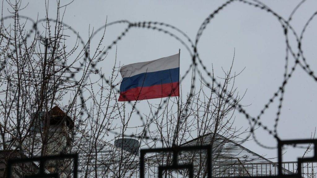 Росія буде мати проблеми з поповненням запасів техніки, - британська розвідка