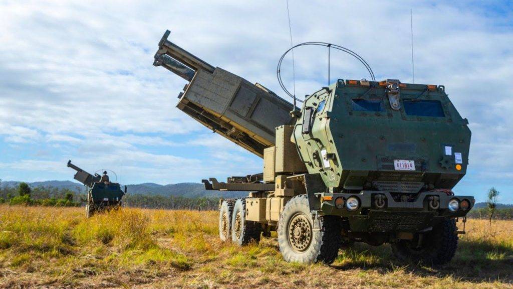 ЗСУ вдарили по базі росіян в Ізюмі з HIMARS та знищили окупантів з великою кількістю техніки