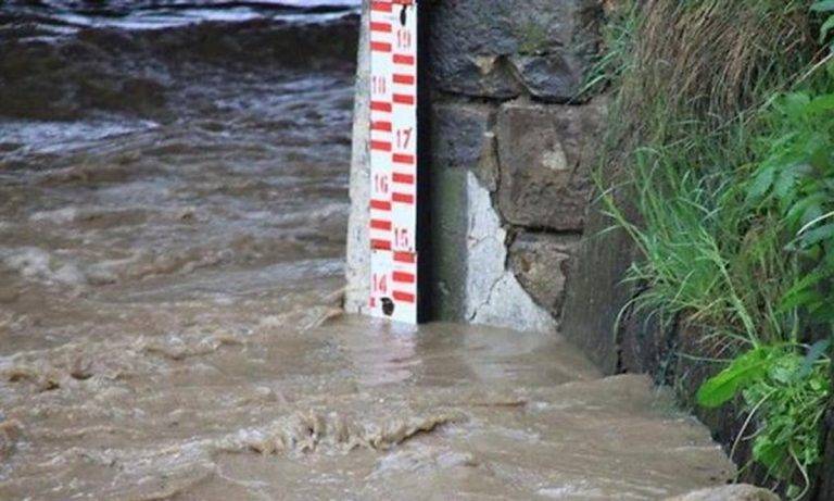 На Франківщині прогнозують сильні опади, рівень води у річках підніметься