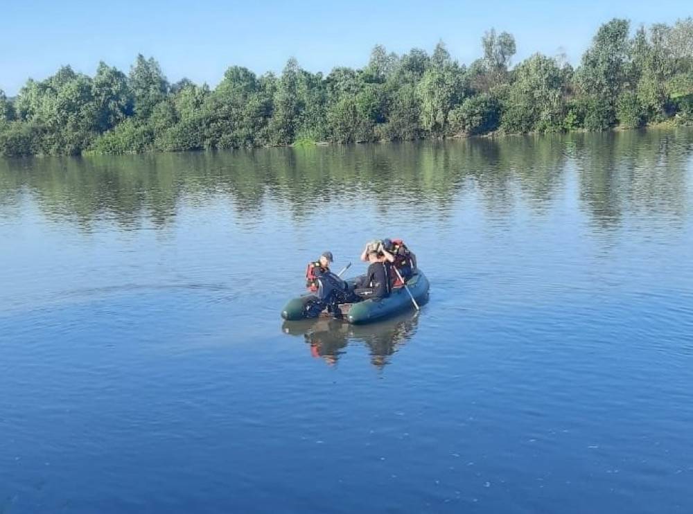 Рятувальники витягнули із Дністра тіло потопельника, якого шукали два дні