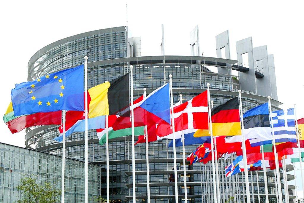 Європарламент ухвалив резолюцію щодо надання Україні статусу кандидата в члени ЄС