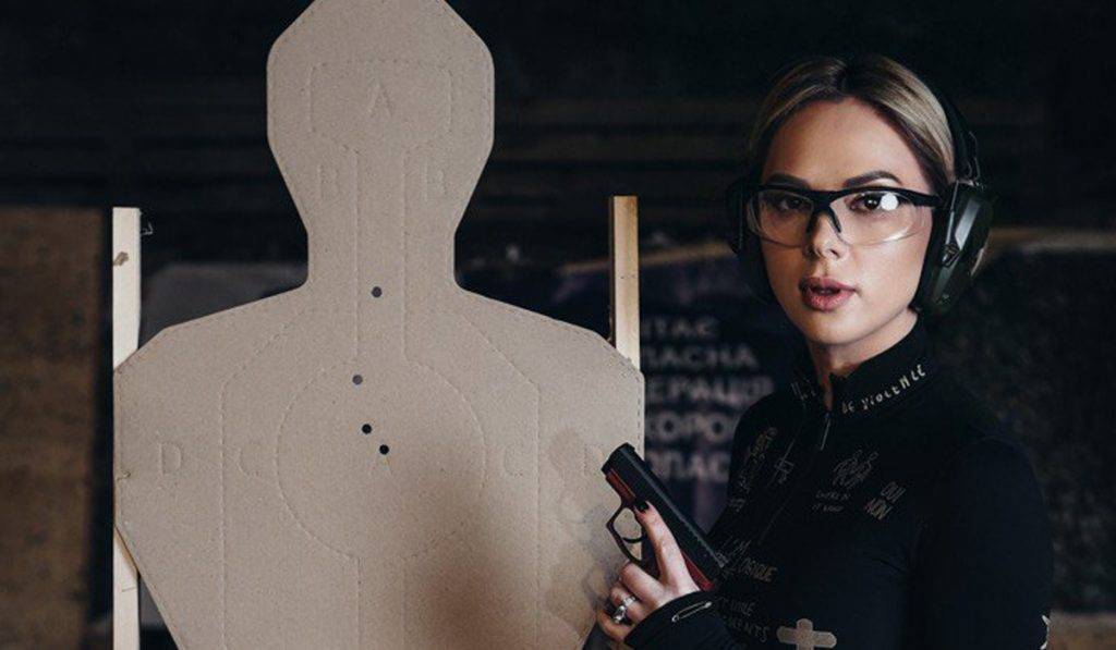 У Івано-Франківську відкривається новий магазин зброї