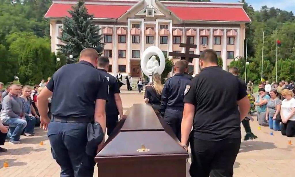 Завтра у Франківську поховають загиблого на війні Володимира Розвадовського