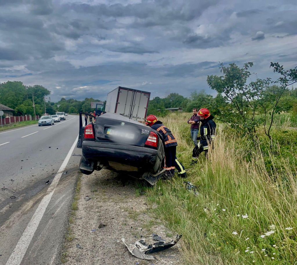 Стали відомі деталі смертельної автотрощі на Франківщині