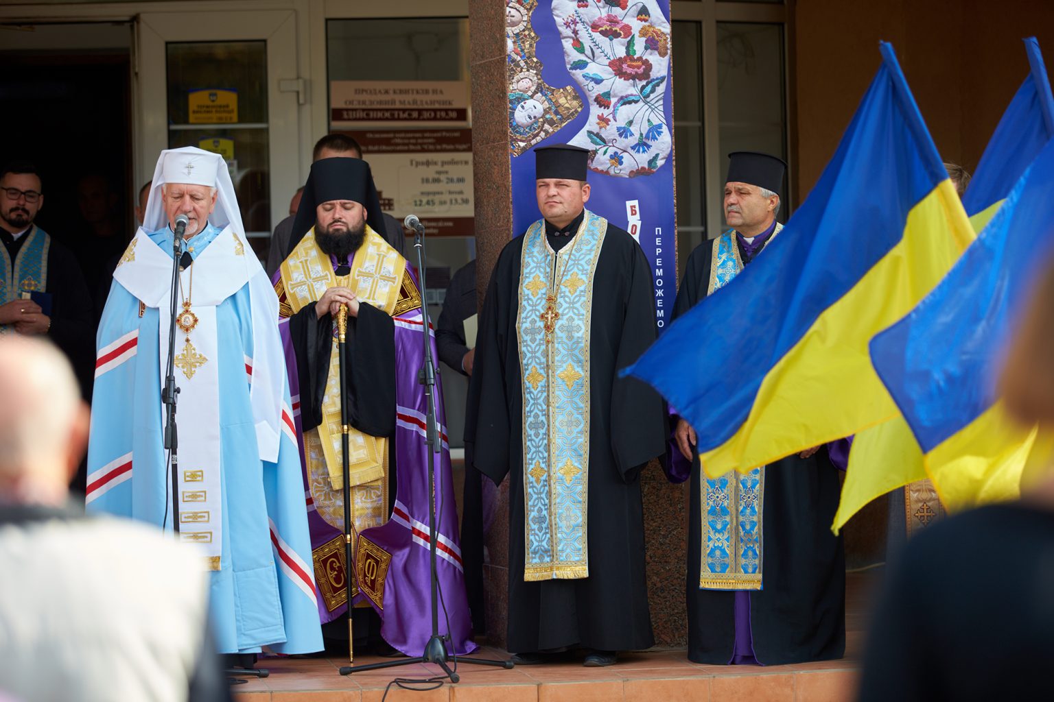 В Івано-Франківську пройшов Молебень до Богородиці за Україну і перемогу
