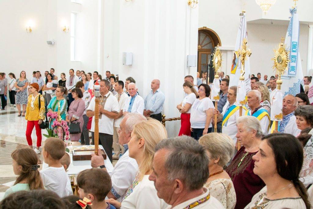 У Франківську відзначили першу річницю найбільшого храму міста