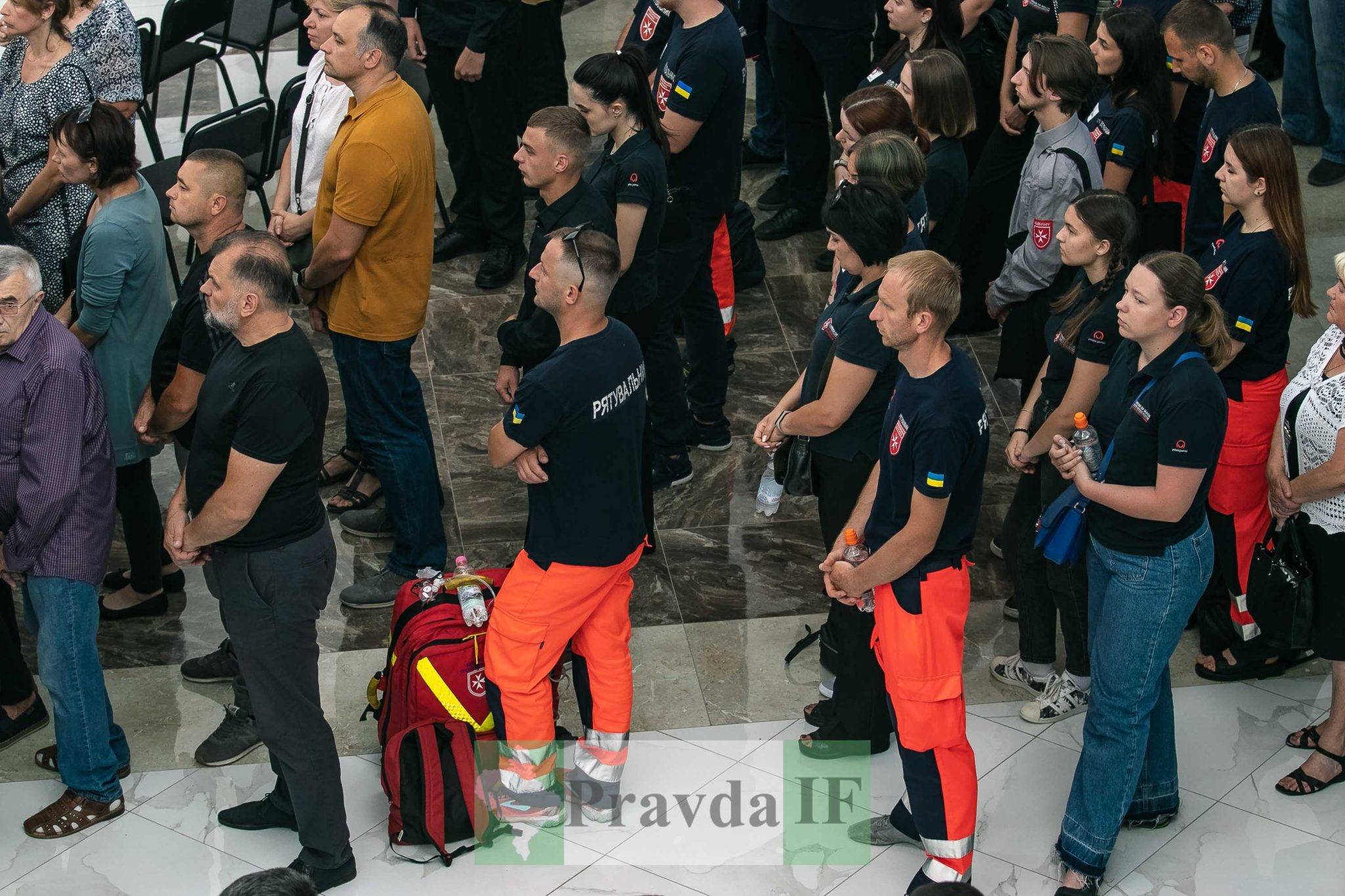 У Франківську попрощалися із трьома Героями,які загинули під час бойового завдання на лінії фронту,загинули на війні