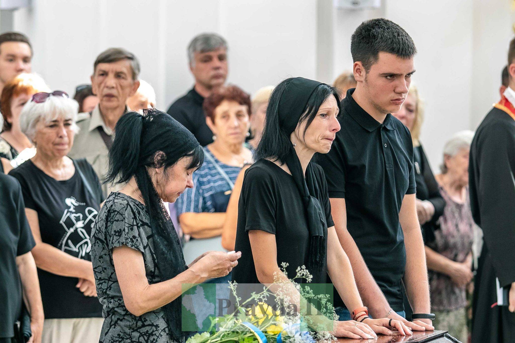 У Франківську попрощалися із трьома Героями,які загинули під час бойового завдання на лінії фронту,загинули на війні