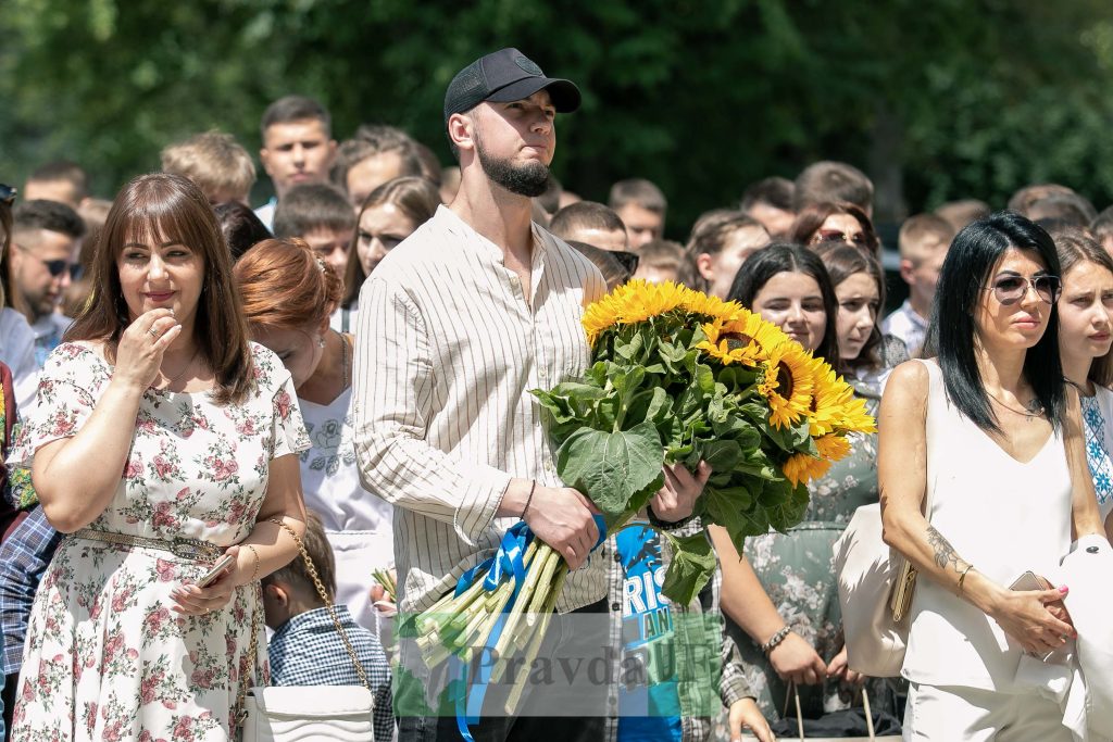 вручення дипломів університет короля данила,Вручення дипломів УКД 2022,випускники університету короля данила