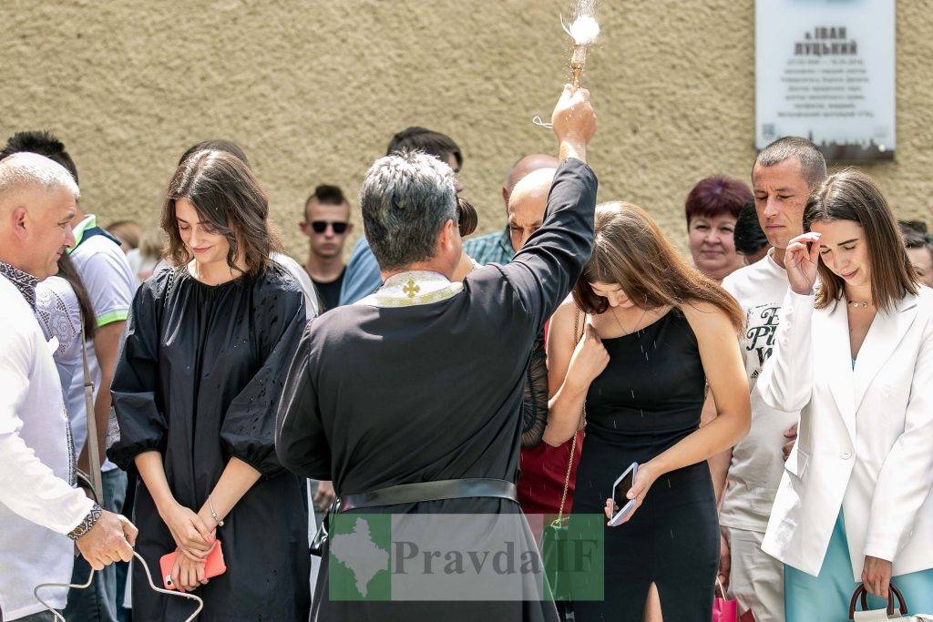 вручення дипломів університет короля данила,Вручення дипломів УКД 2022,випускники університету короля данила