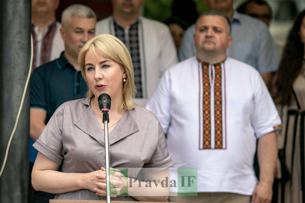 вручення дипломів університет короля данила,Вручення дипломів УКД 2022,випускники університету короля данила