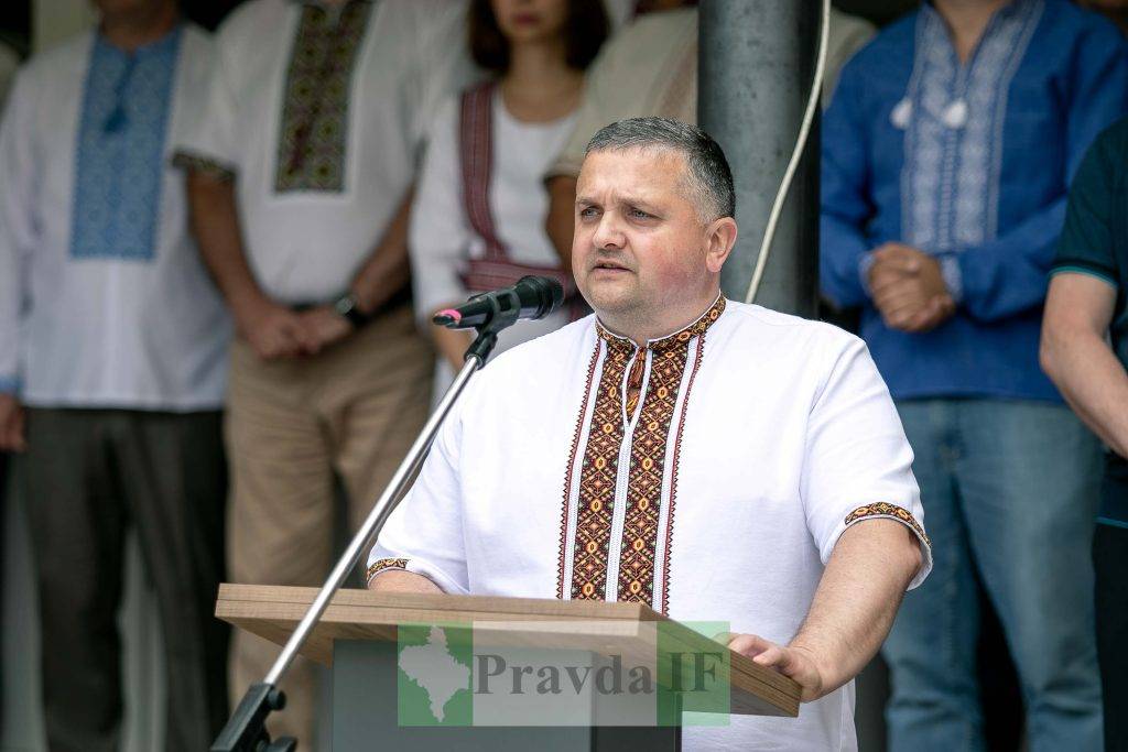 вручення дипломів університет короля данила,Вручення дипломів УКД 2022,випускники університету короля данила