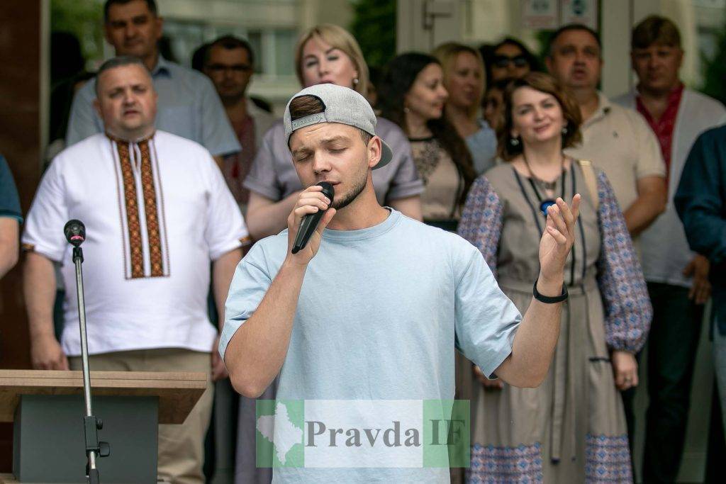 вручення дипломів університет короля данила,Вручення дипломів УКД 2022,випускники університету короля данила