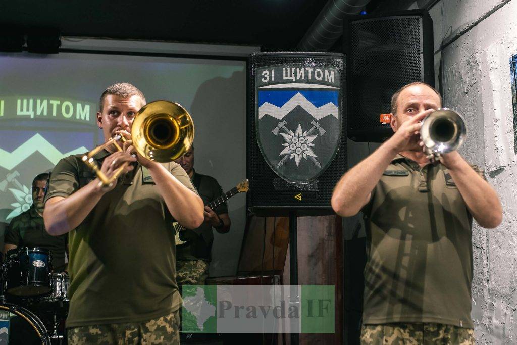 Прикарпатські Едельвейси,воєнні трофеї та фотографії,Військовий оркестр Едельвейс