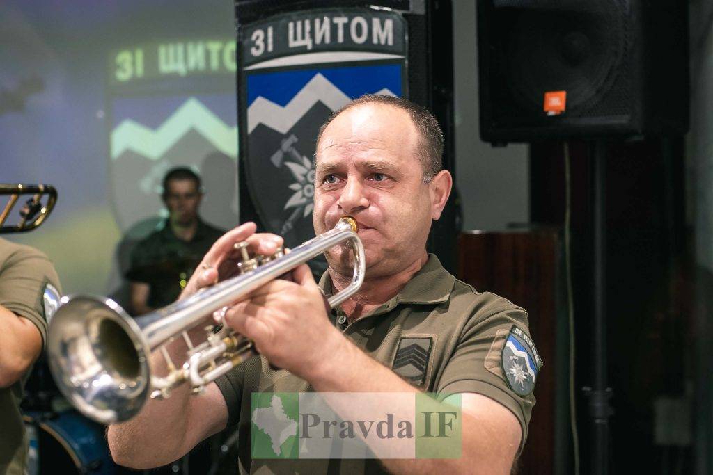 Прикарпатські Едельвейси,воєнні трофеї та фотографії,Військовий оркестр Едельвейс